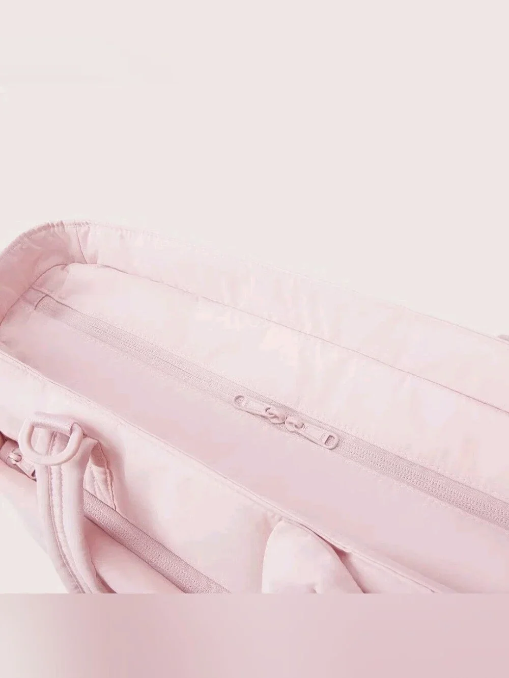 Bagsmart Lightweight Messenger & Laptop Bag Crush 26L Tote- Pink
